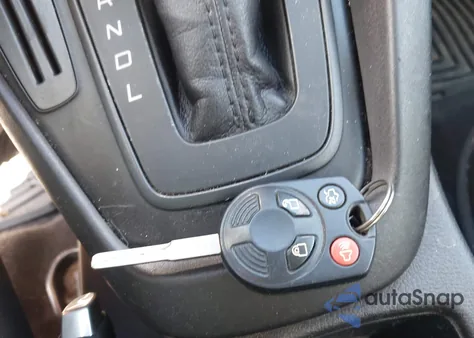 2015 Ford Focus Se из США, поврежденный, VIN 1FADP3K23FL200512